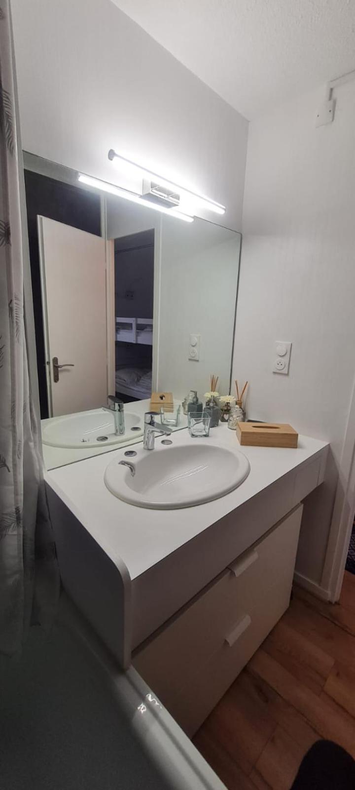 Le Flocon-Studio Cabine-Balcon 4-6 Pers A 100M Des Pistes Chamrousse Dış mekan fotoğraf